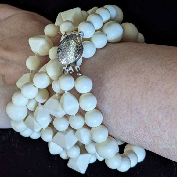 Perfect Summer Beads Exc Vintage Plastic 3-Strand Necklace Bracelet JUST FOR FUN - Picture 13 of 16